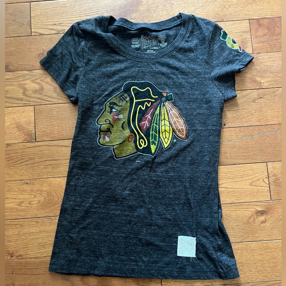Women’s Chicago Blackhawks Tshirt